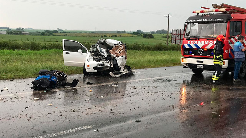 CONCEPCION DEL URUGUAY DESPISTE Y CHOQUE TRES MUERTOS Noticias