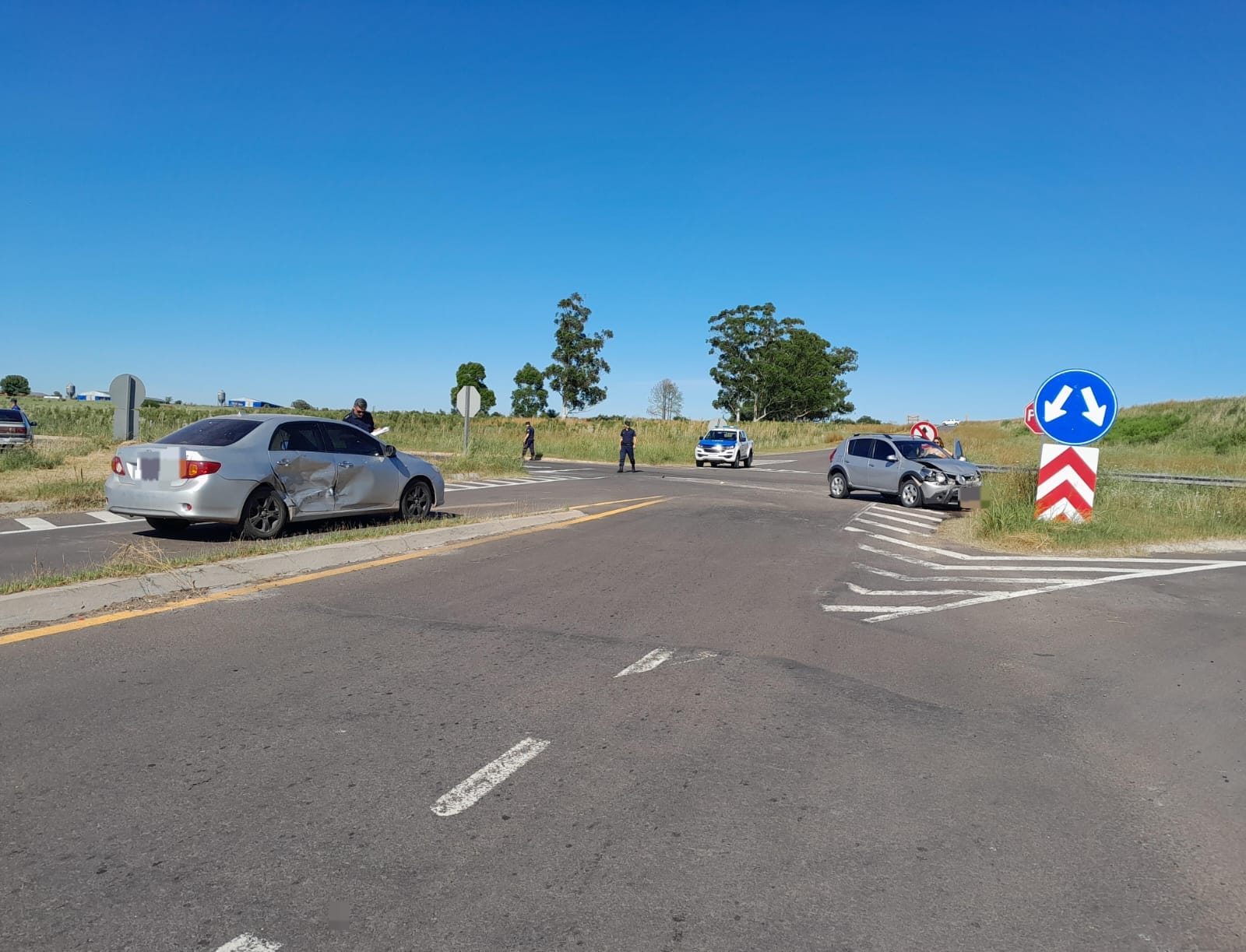 Accidente Vial En La Colectora De Autovia De General Campos Noticias